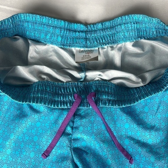 DANSKIN Now Blue Purple and White Athletic Shorts - Picture 6 of 11
